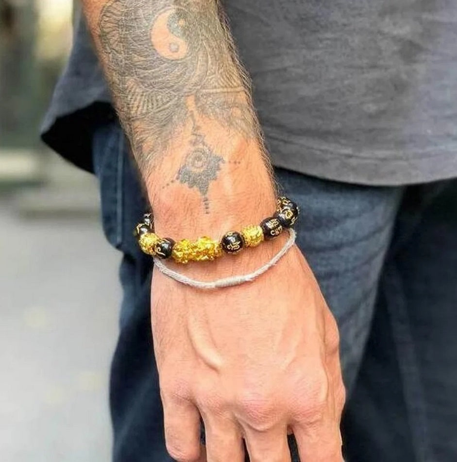 Bracelet en perles avec un Pixiu, animal mythologique chinois