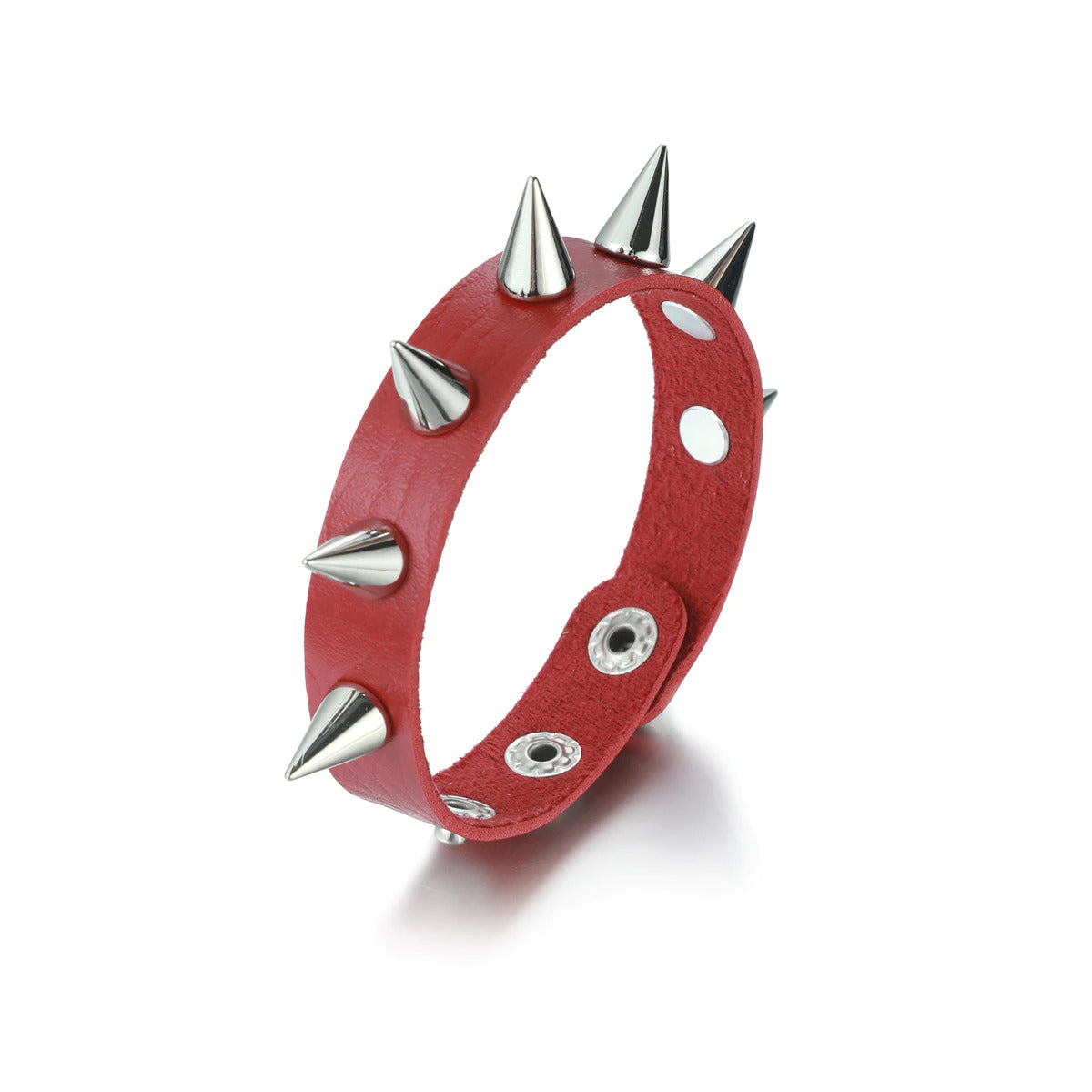 Bracelet punk unisexe avec clous coniques argentés sur cuir de couleur rouge, effet punk.